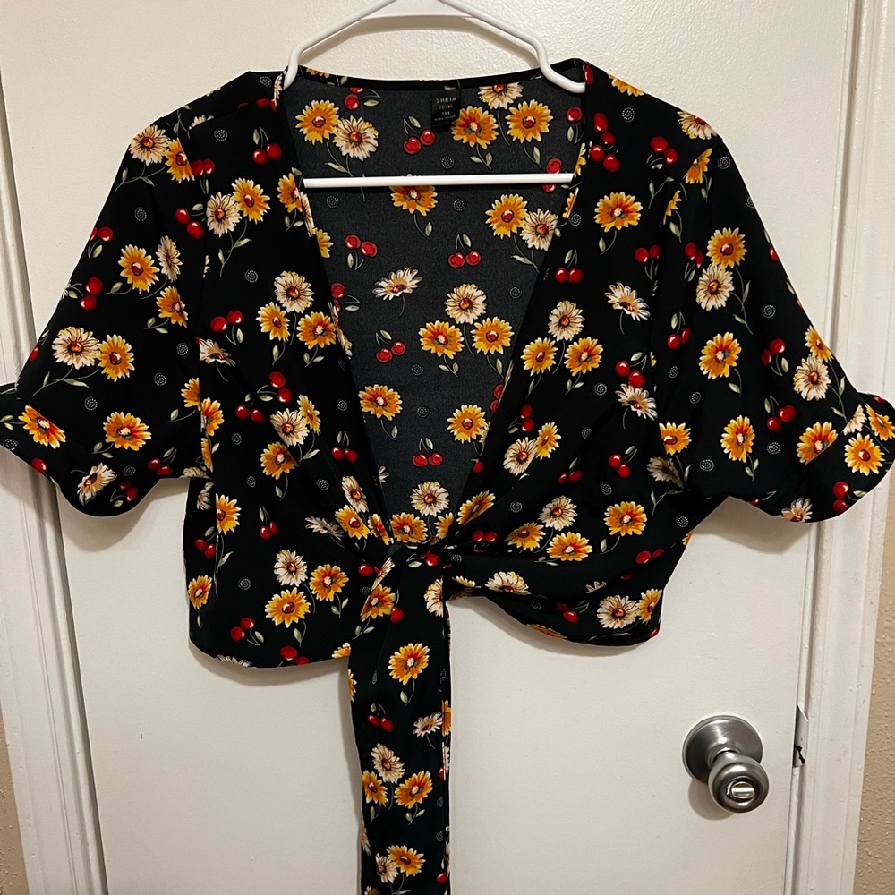 Floral Black Wrap Top